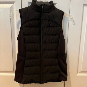 AVIA Women's Black Puffer Vest Size M